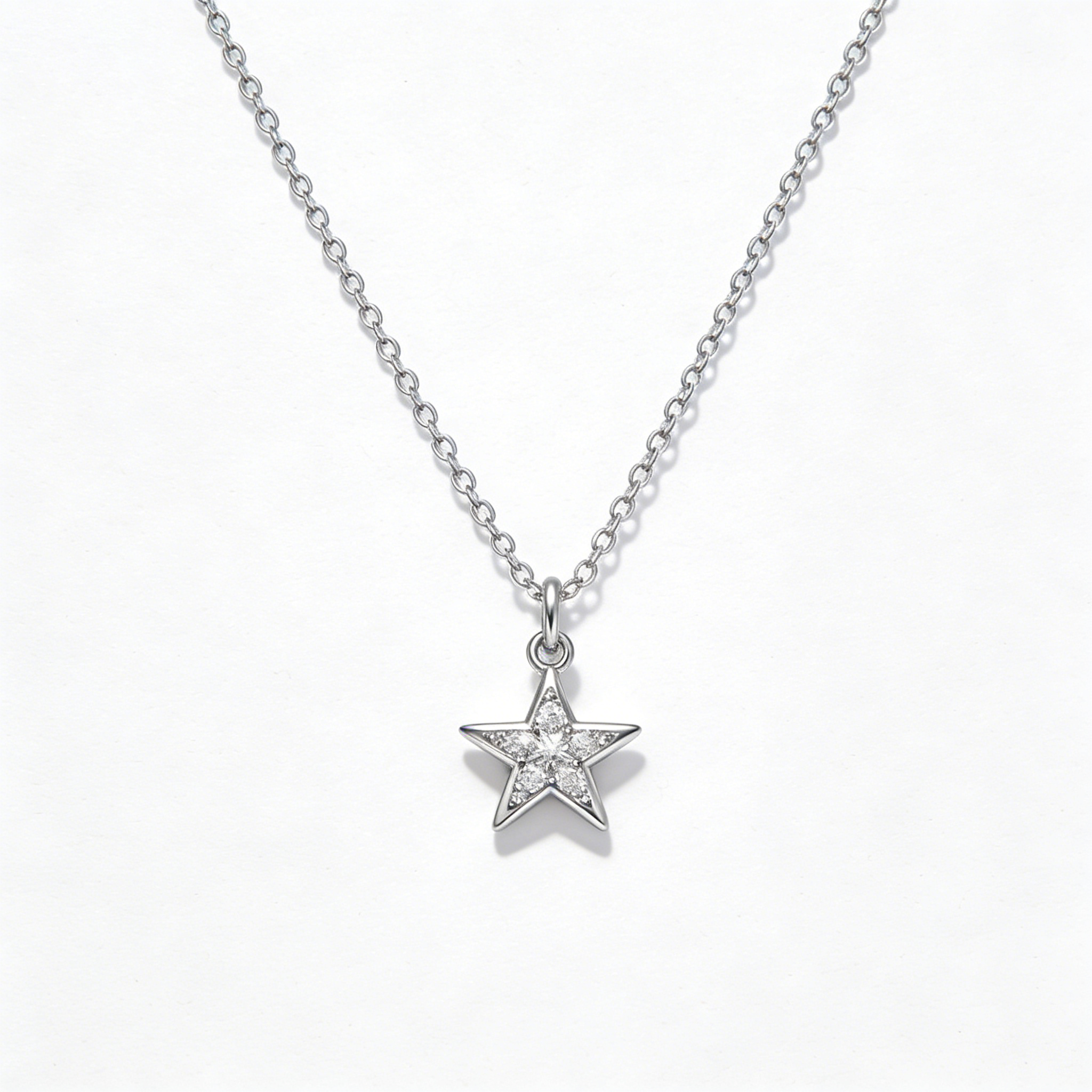 Star-shaped Pendant Silver Necklace